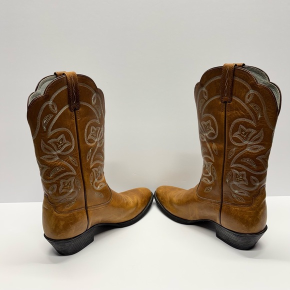 ✨Ariat Women’s Tan Leather Western Boots Size 8B - Picture 4 of 14